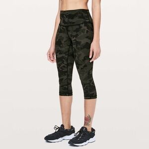 LULULEMON ATHLETICA Wunder Under High Rise Tight in Camo Gator Green